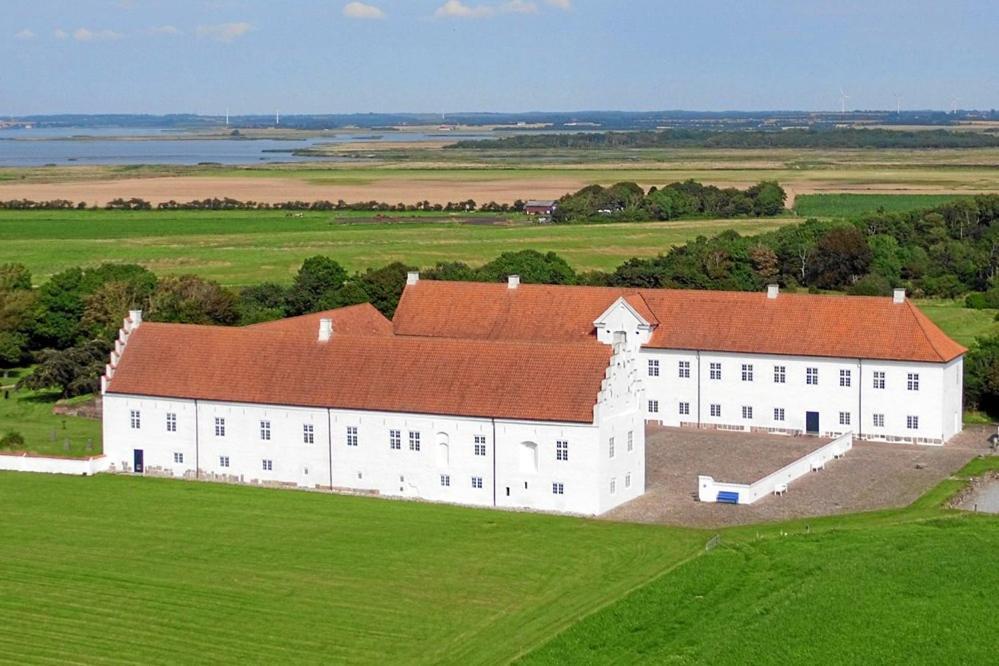 Danhostel Vitskol Kloster Ranum Buitenkant foto